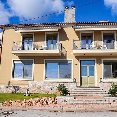 East & West Seaside Apartments Gialtra Екстер'єр фото